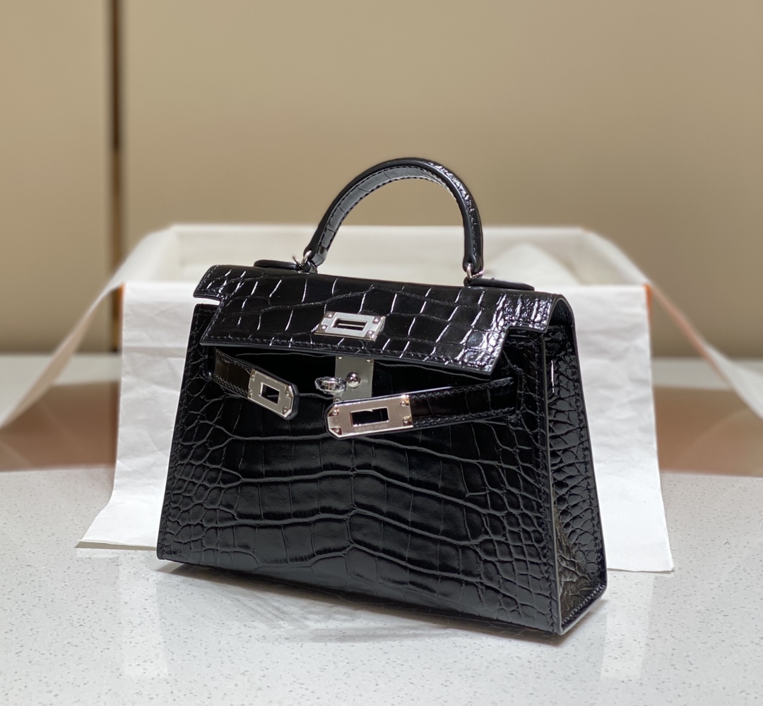 Hermes Constance Bags